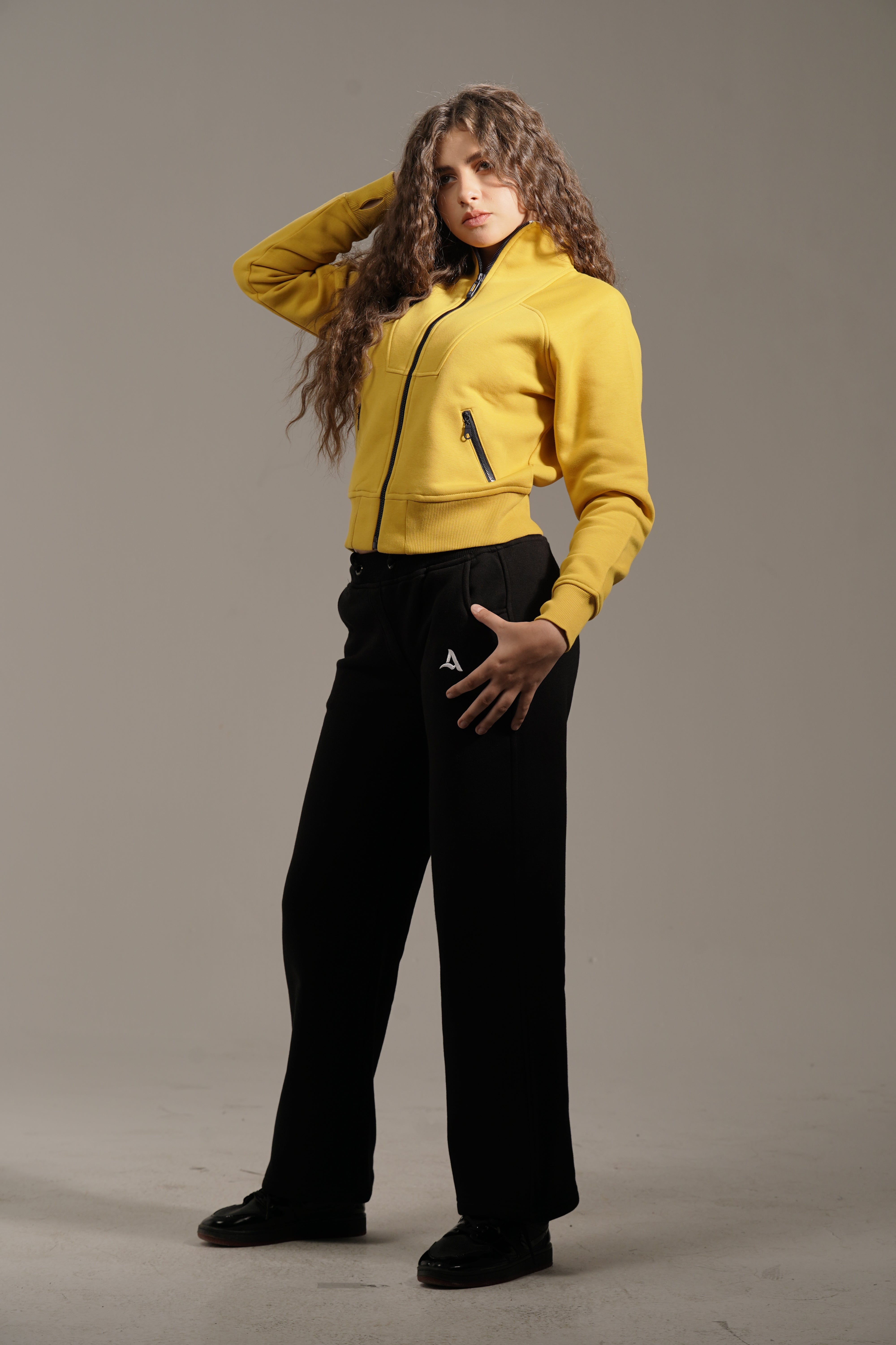 Elite Curve - A jacket with a long sleeves - Model 806