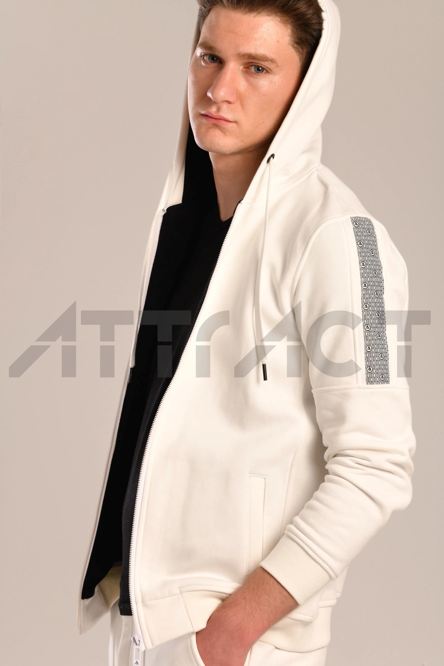 Max boost - Jacket with a long sleeves Model 800